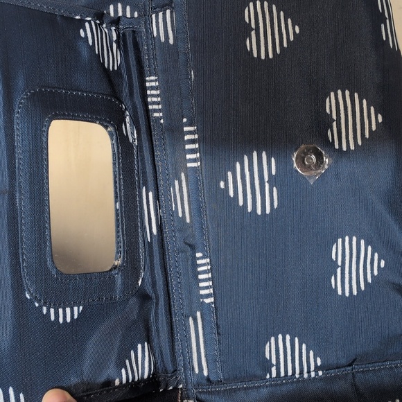 Lug Women's Romper Carry All Shoulder Bag, Brushed Navy Hearts, like new - Picture 5 of 15